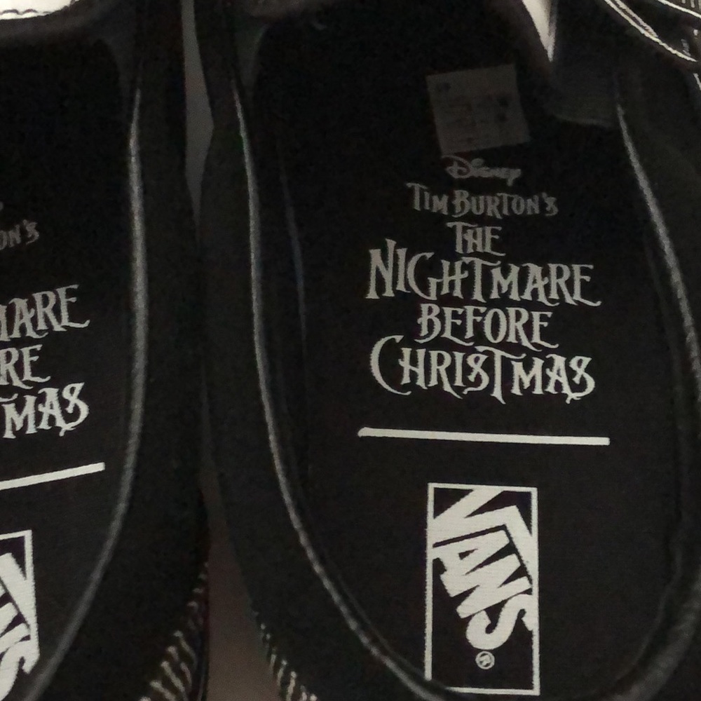 NEW Jack Skellington vans the night before Christmas - Picture 4 of 12